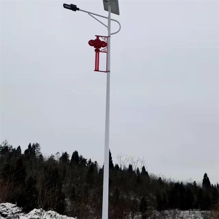 日照路灯